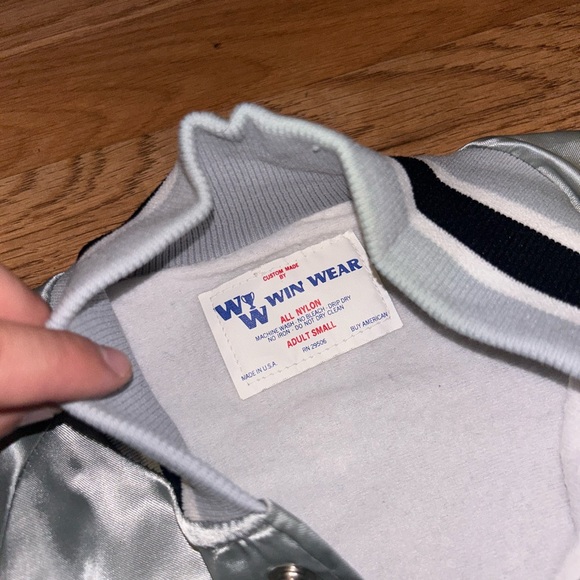 Vintage Win Wear Silver Grey Black Nylon Bomber Jacket Size Mens Small - Picture 5 of 8